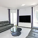 Family-friendly With Swimming Pool Zecevo Rtic, - 8366 Apartment *