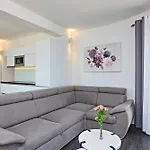 Family-friendly With Swimming Pool Zecevo Rtic, - 8366