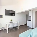 Apartment Family-friendly With Swimming Pool Zecevo Rtic, - 8366 Rogoznica (Sibenik-Knin)