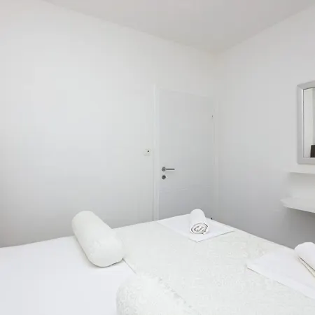Apartman Family-friendly With Swimming Pool Zecevo Rtic, - 8366
