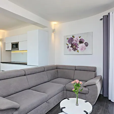 Family-friendly With Swimming Pool Zecevo Rtic, - 8366