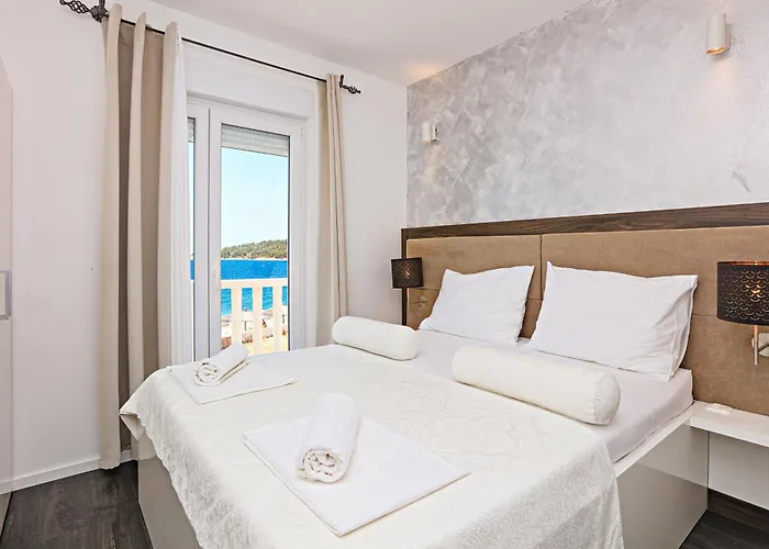 Family-friendly With Swimming Pool Zecevo Rtic, - 8366 Lejlighed Rogoznica (Sibenik-Knin)